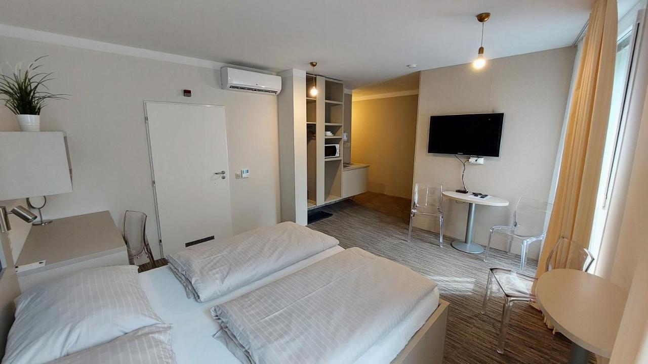 Smarthotel Nezvalova Archa Olomouc Exterior foto